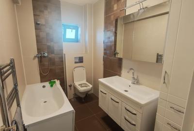 Apartament elegant 3 camere de inchiriat Pacurari - 18