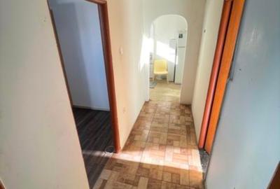 Apartament 2 camere 56mp decomandat Piata Titan Metrou 5 min - 5