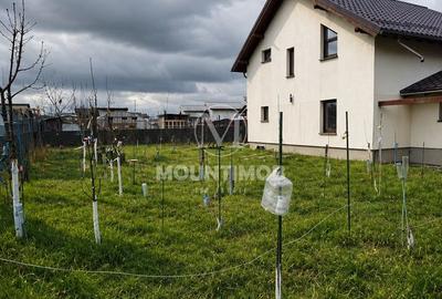 Casă individuală cu 4 camere în Sânpetru