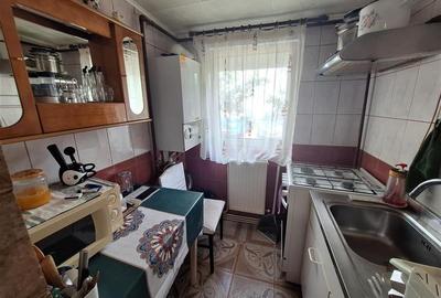 Apartament  2 camere semidecomandat , zona Milcov - 4