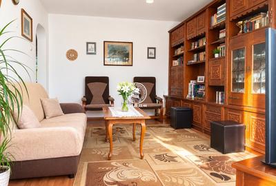 Apartament cu 3 camere decomandat în Târgu Cucu