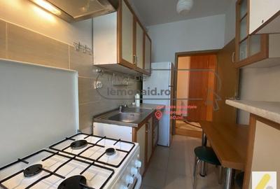 Apartament 2 camere + loc de parcare acoperit - str. Martir Paris Janos - 6