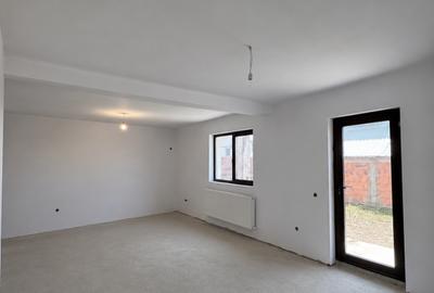 NOU! Casa tip duplex - Bragadiru, P+1+M! Comision 0% - 2