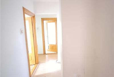 Apartament 3 camere Nicolina /Cug , 70 MP, etaj intermediar - 11