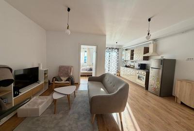 Apartament cu 2 camere, mobilat în Cetate