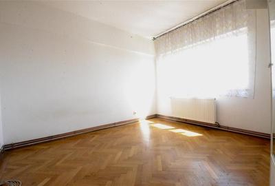 Inchiriere Apartament 4 camere Blv.DACIA Piata Spania - 2
