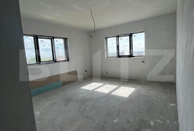 Casă individuală cu 4 camere în Vest