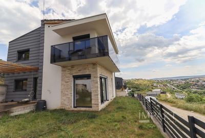 Casa individuala superba, amenajata in stil scandinav Dezmir - 48