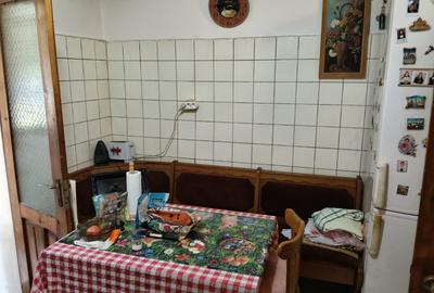 Craiovita Noua Apartament 3 camere Decomandat Balcon - 7