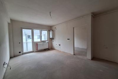 Apartament cu 2 camere semidecomandat în Florești