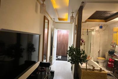 Vanzare Apartament cu 3 Cam | Mobilat / Utilat LUX - 2 Bai | 2 Loc Parcare | Box - 5