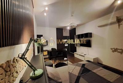 Apartament cu 2 camere decomandat, mobilat în Politehnica