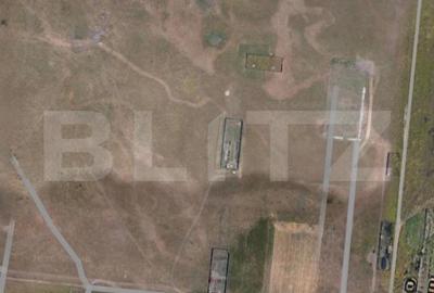 Teren Construcții intravilan de 1000 mp, în Tractorul
