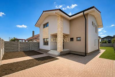Casă individuală cu 5 camere în Giroc