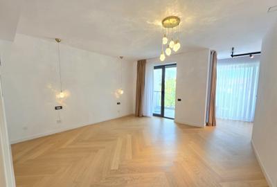 Elegant Three-Level Villa with Private Swimming Pool - 7