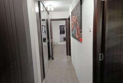 Apartament 3 camere de inchiriat, mobiliat si utilat modern, Titan - 9