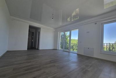 Garsonieră open-space_feminine în Cetate