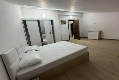 Apartament cu 2 camere decomandat, mobilat în Apărătorii Patriei