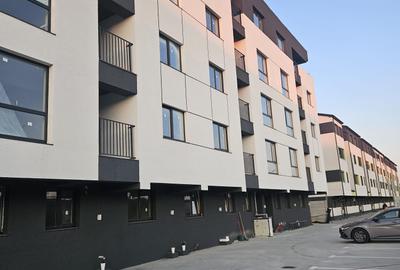 Apartament cu 2 camere decomandat în Drumul Taberei