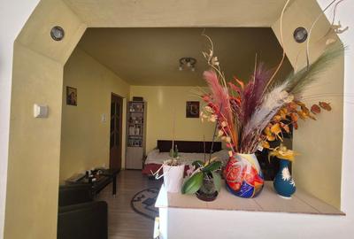 Exclusivitate - Apartament pretabil locuit, toate facilitătile in apropiere - 4