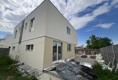 Duplex 4 camere, 100mp utili +12mp terasa, pozitie excelenta -Giroc - 11