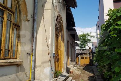 Casă individuală cu 3 camere în Transilvaniei