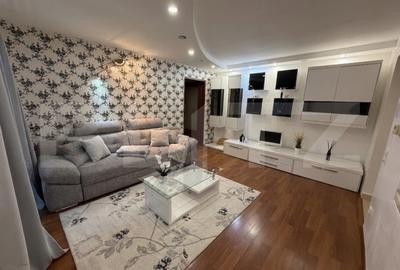 Apartament cu 2 camere semidecomandat, mobilat în Central