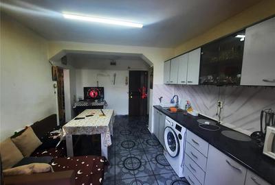 2 camere decomandat, bloc 1982 Costin Georgian - 4