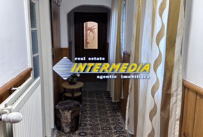 Casa 6 camere 300 mp utili de vanzare Centru cu spatiu comercial teren 400 mp - 4