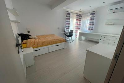 Casa individuala cu 4 camere. Teren 500 mp. Comision 0 - 5