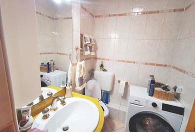 Vanzare Panduri 4cam, renovat 100 mp, boxa si parcare ADP zona 13 Septembrie - 9