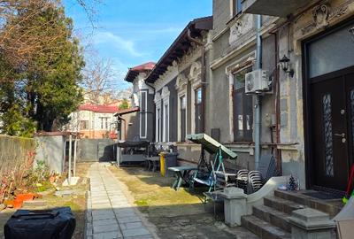 De vânzare vila rond Coșbuc unirii - 1