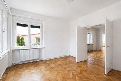 Vilă impunătoare, renovată | Sibiu | 12 camere | 600 mp teren - 13