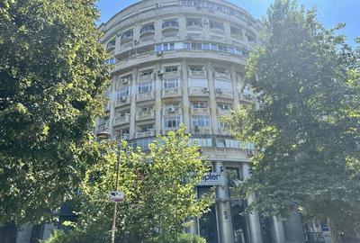 Apartament cu 2 camere decomandat, mobilat în P-ța Unirii