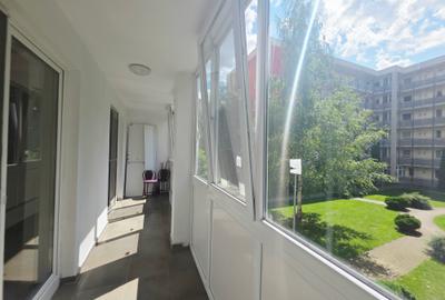 Vand apartament 2 camere Avantgarden Brasov langa Mega Image - 10