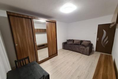 Garsonieră decomandată în P-ța Muncii