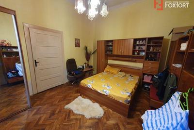 Apartament cu 3 camere nedecomandat, mobilat în P-ța Maria