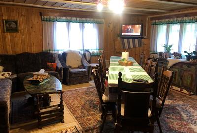 Proprietate superba,compusa din 3 cabane,1175 mp teren.TRANSFAGARASAN - 12