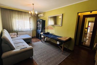 Apartament cu 3 camere de vânzare în zona Dragos Voda - 9
