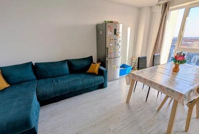 Apartament cu 3 camere decomandat, mobilat în Soarelui