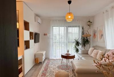 Apartament cu 5 camere decomandat, mobilat în Pajura