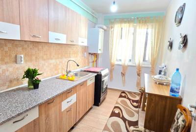 ROND tramvai CUG - Apartament 2 camere decomandat 59 mp, loc PARCARE - 2