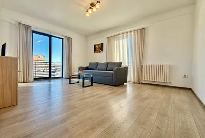 Apartament cu 2 camere decomandat, mobilat în Micro 3