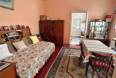 Casa 3 camere din caramida, teren 290 mp, Piata Concordia - 9