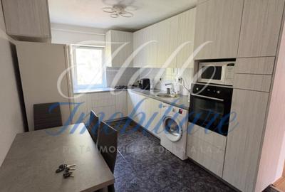 Apartament cu 4 camere în Plopilor