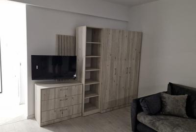 Garsonieră decomandată în Grozăvești