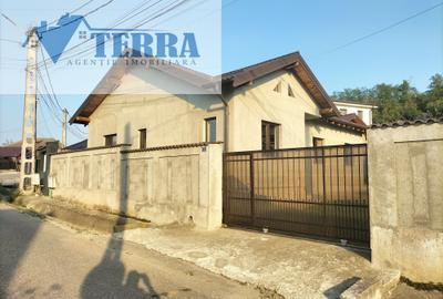 Casă individuală cu 4 camere în Exterior Nord