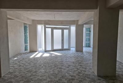 Spațiu comercial, de 79 mp, în Turnișor