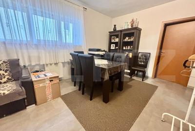 Apartament cu 3 camere decomandat, mobilat în Andrei Mureșanu