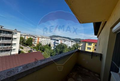 DE INCHIRIAT: Apartament cu 2 camere zona Hotel Europa - 13